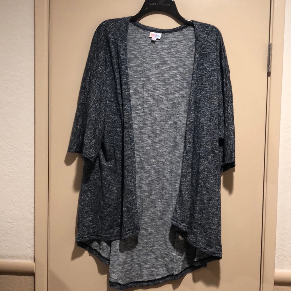 LuLaRoe Lindsay-Medium